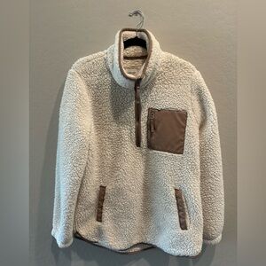 Abercrombie & Fitch Sherpa beige women’s pullover